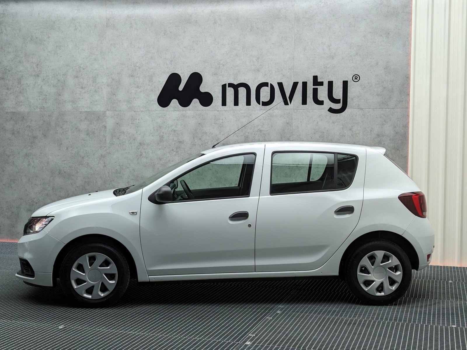 DACIA SANDERO AMBIANCE 1.5 DCI 75CV 4