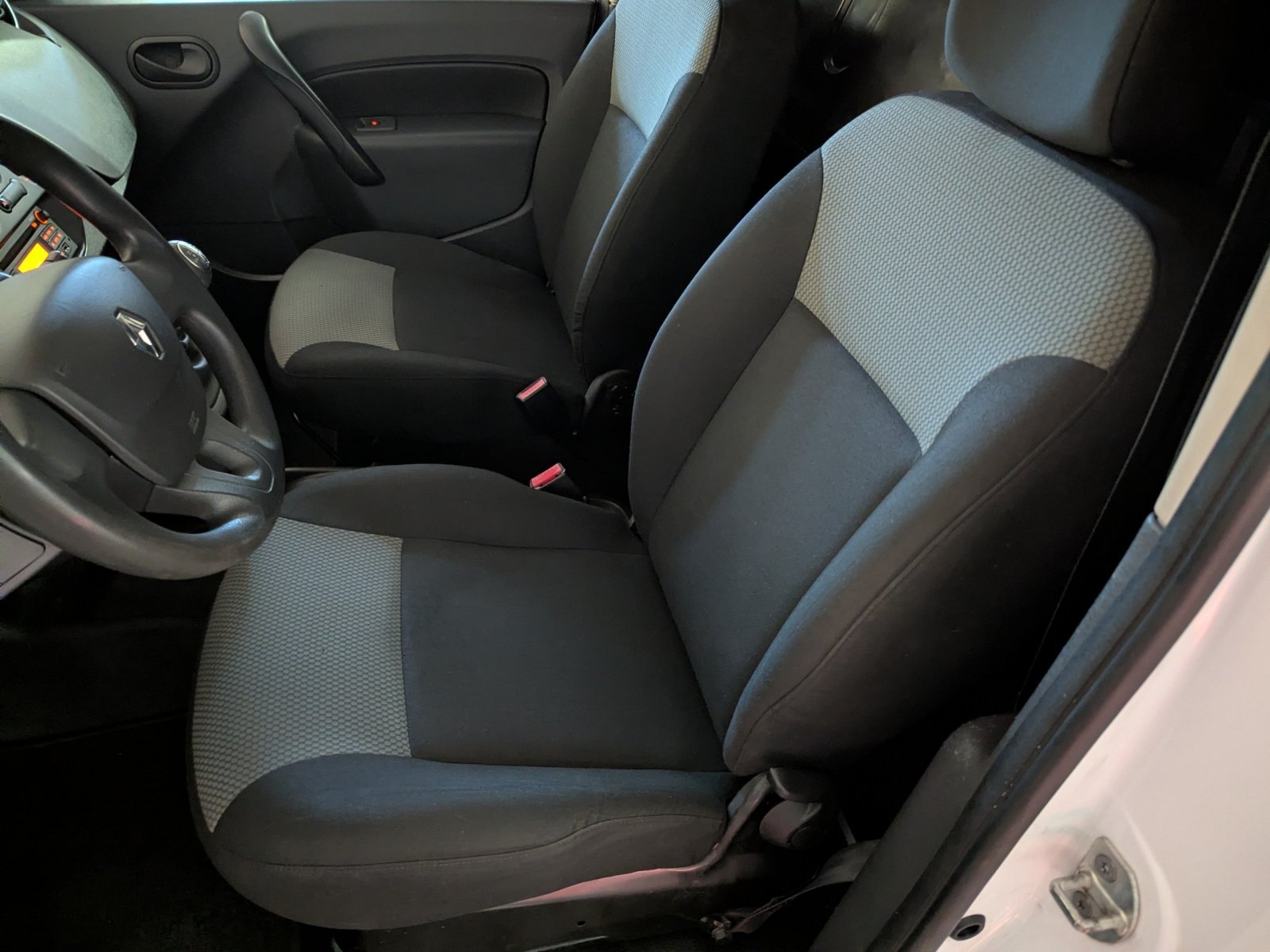 RENAULT KANGOO 1.5 BLUE DCI DE 80 CV 20