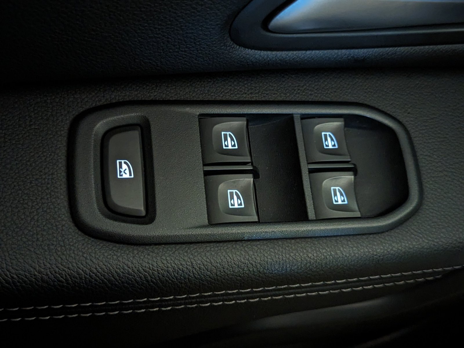 DACIA DUSTER BLUEDCI PRESTIGE 115CV 4X4 36