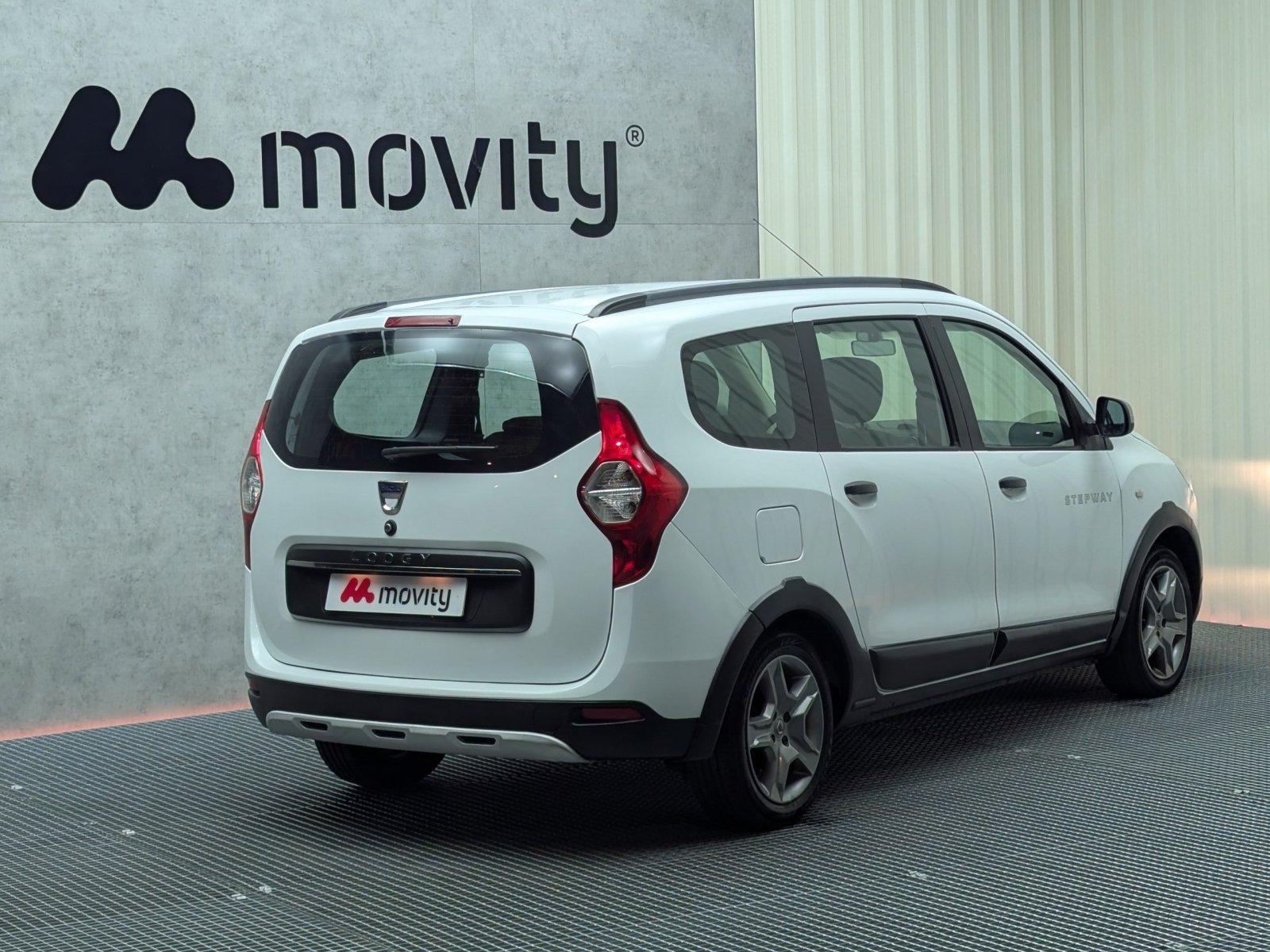 DACIA LODGY STEPWAY CONFORT 1.6 100CV 5P 14