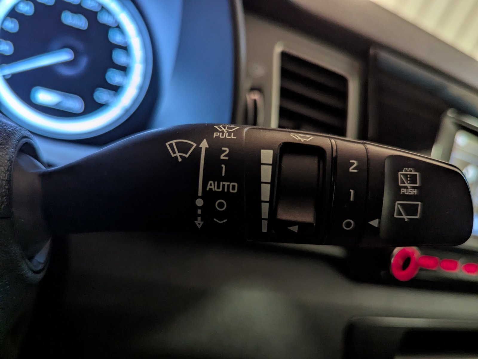 KIA NIRO 1.6 GDI HIBRIDO DRIVE MHEV 34