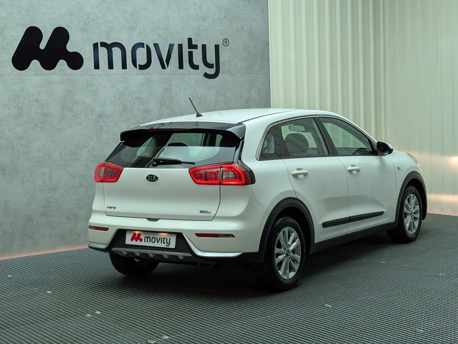 KIA NIRO 1.6 GDI HIBRIDO DRIVE MHEV 14