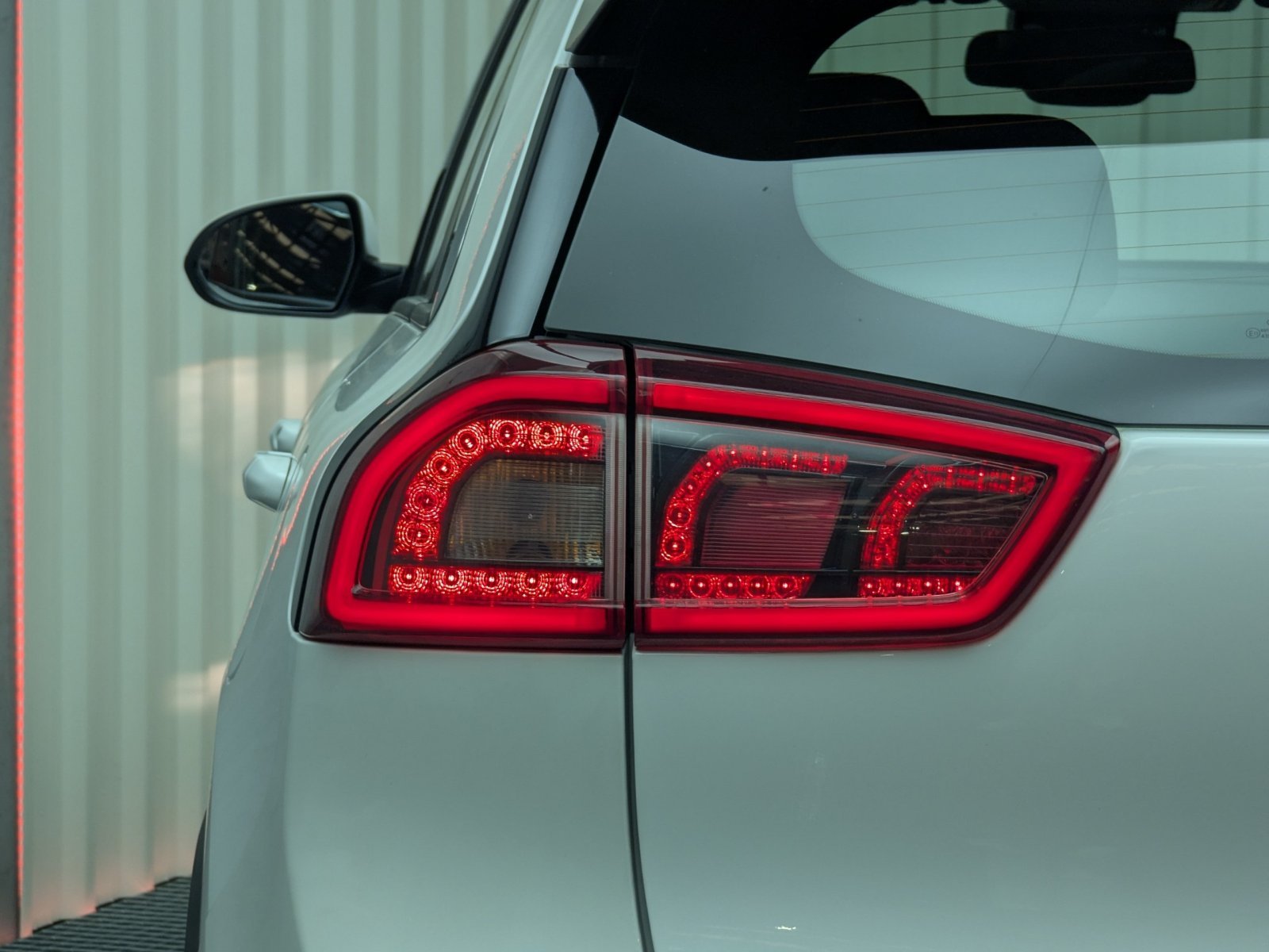 KIA NIRO 1.6 GDI HIBRIDO DRIVE MHEV 16