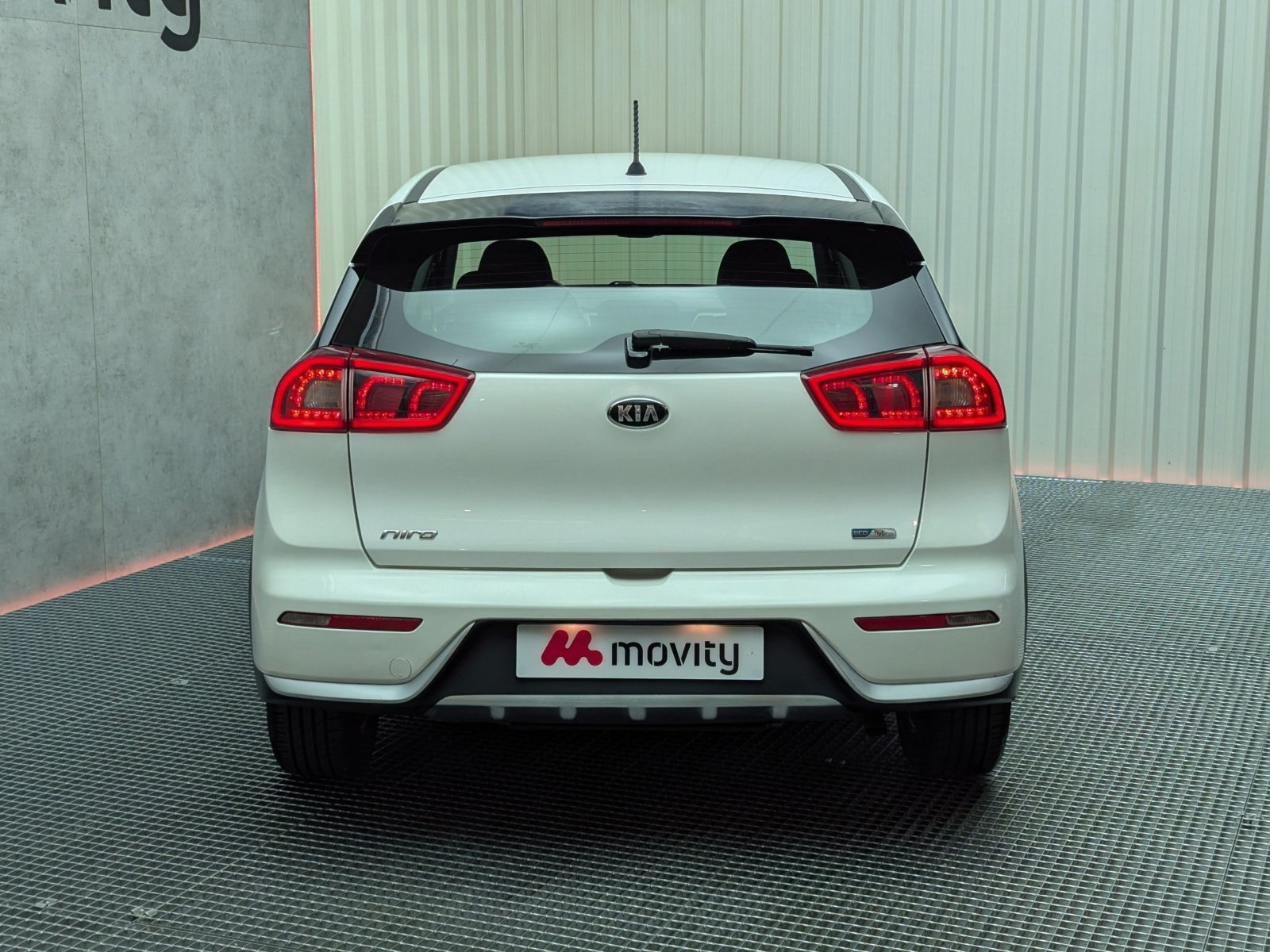 KIA NIRO 1.6 GDI HIBRIDO DRIVE MHEV 17
