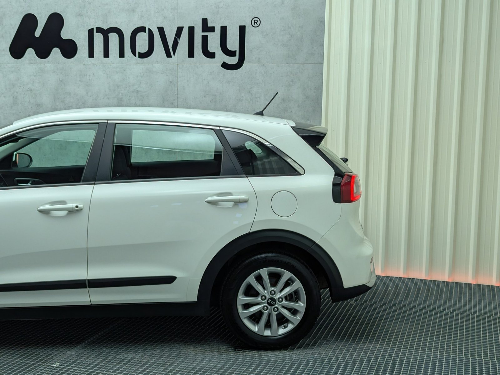 KIA NIRO 1.6 GDI HIBRIDO DRIVE MHEV 8