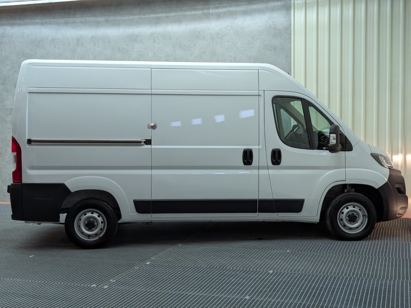 FIAT DUCATO 35 L2H2 MJET 2.3 140CV EASY PRO 15