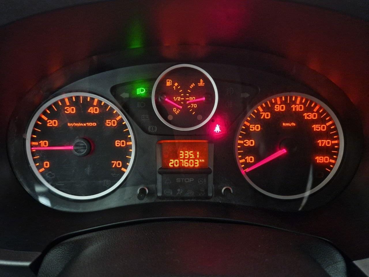 CITROEN BERLINGO 1.6HDI 100CV MULTIESPACE 27 