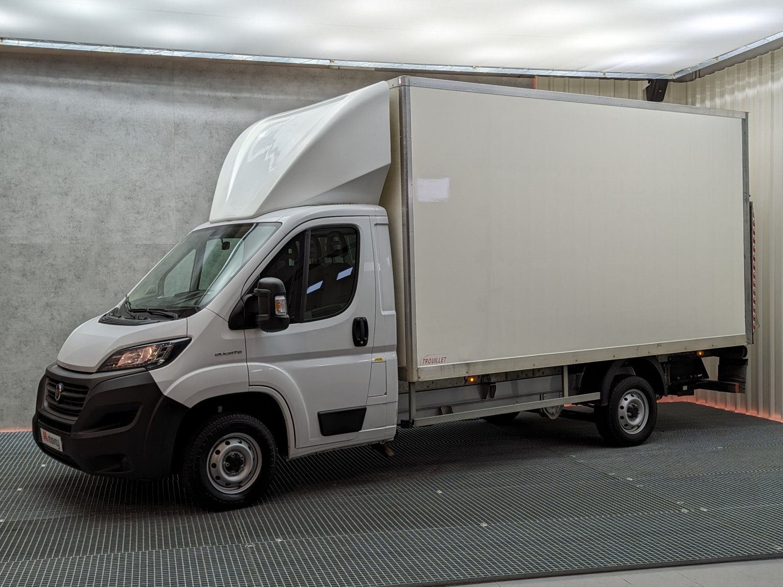 imagen de FIAT DUCATO 2.3 MJET 35 CHASIS PLATAFORMA 130CV - REF: 02072