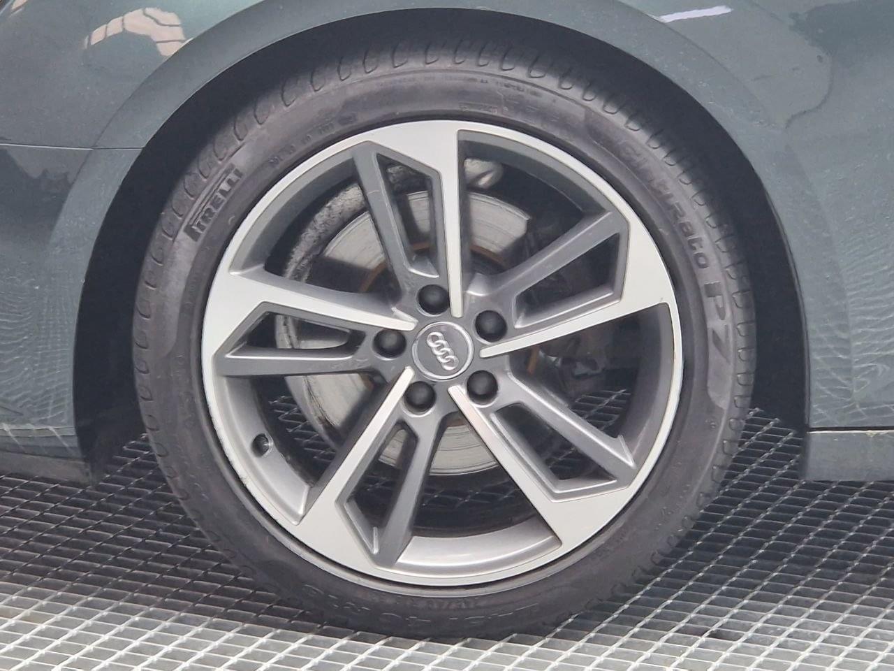 AUDI A4 AVANT 2.0TDI 150CV BLACK LINE ED 9 