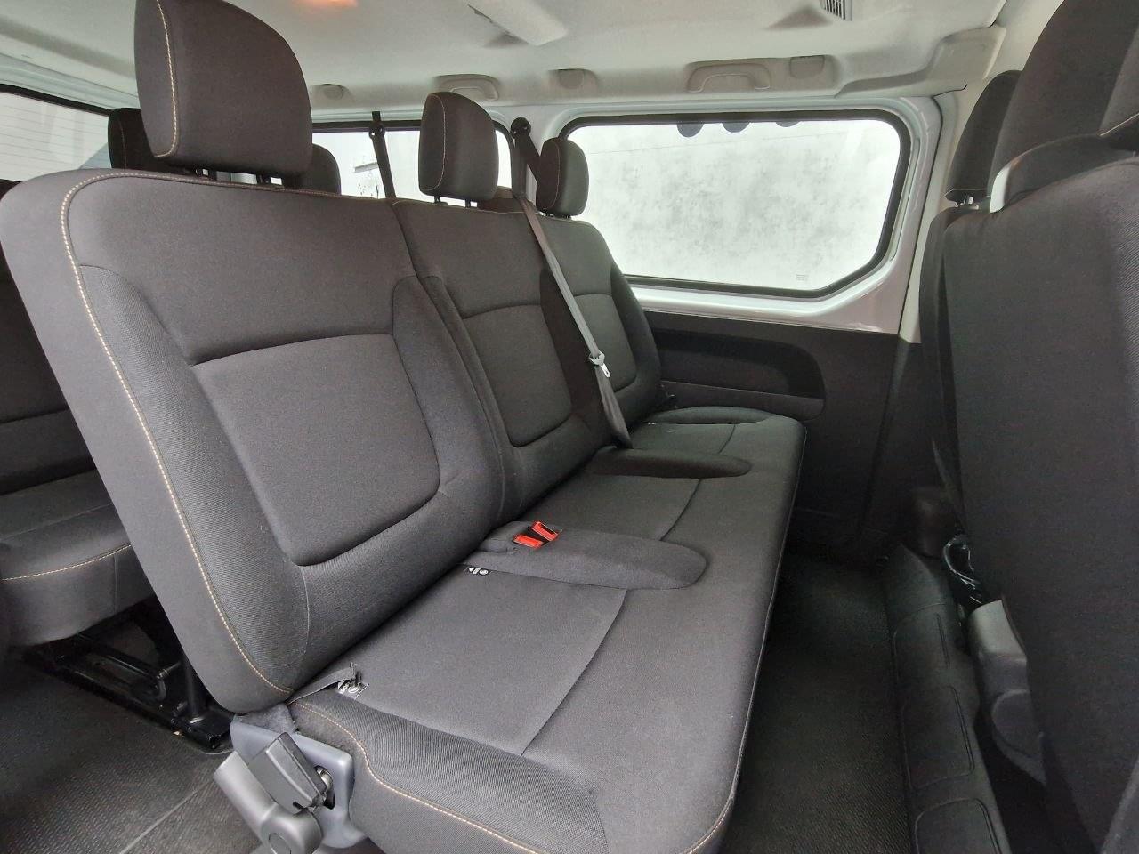 RENAULT TRAFIC 1.6 DCI 120 CV 9 PLAZAS L2 H1 25 