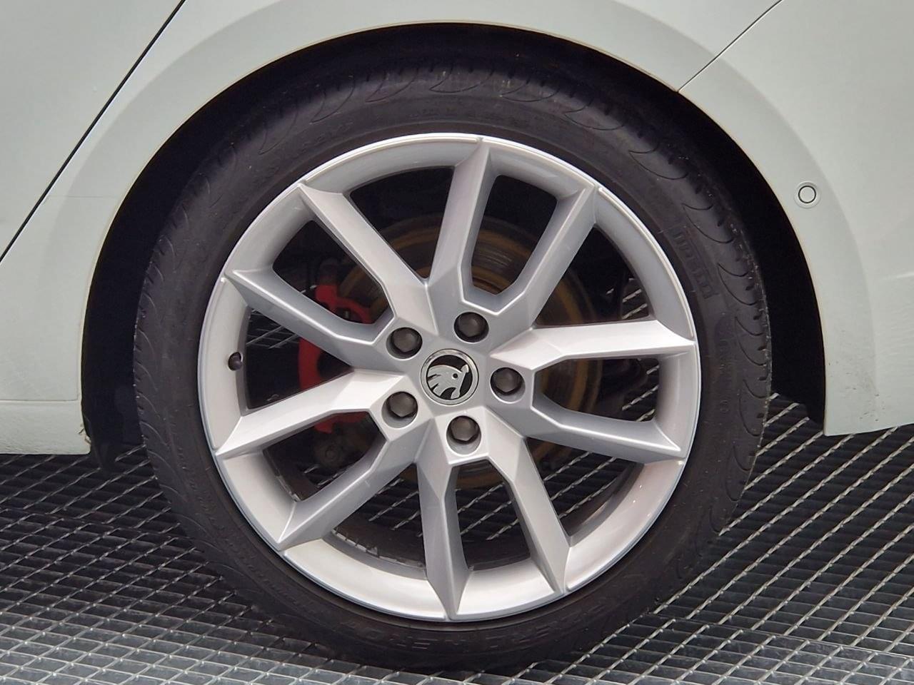 SKODA OCTAVIA 2.0 TDI 184CV RS VRS 9 