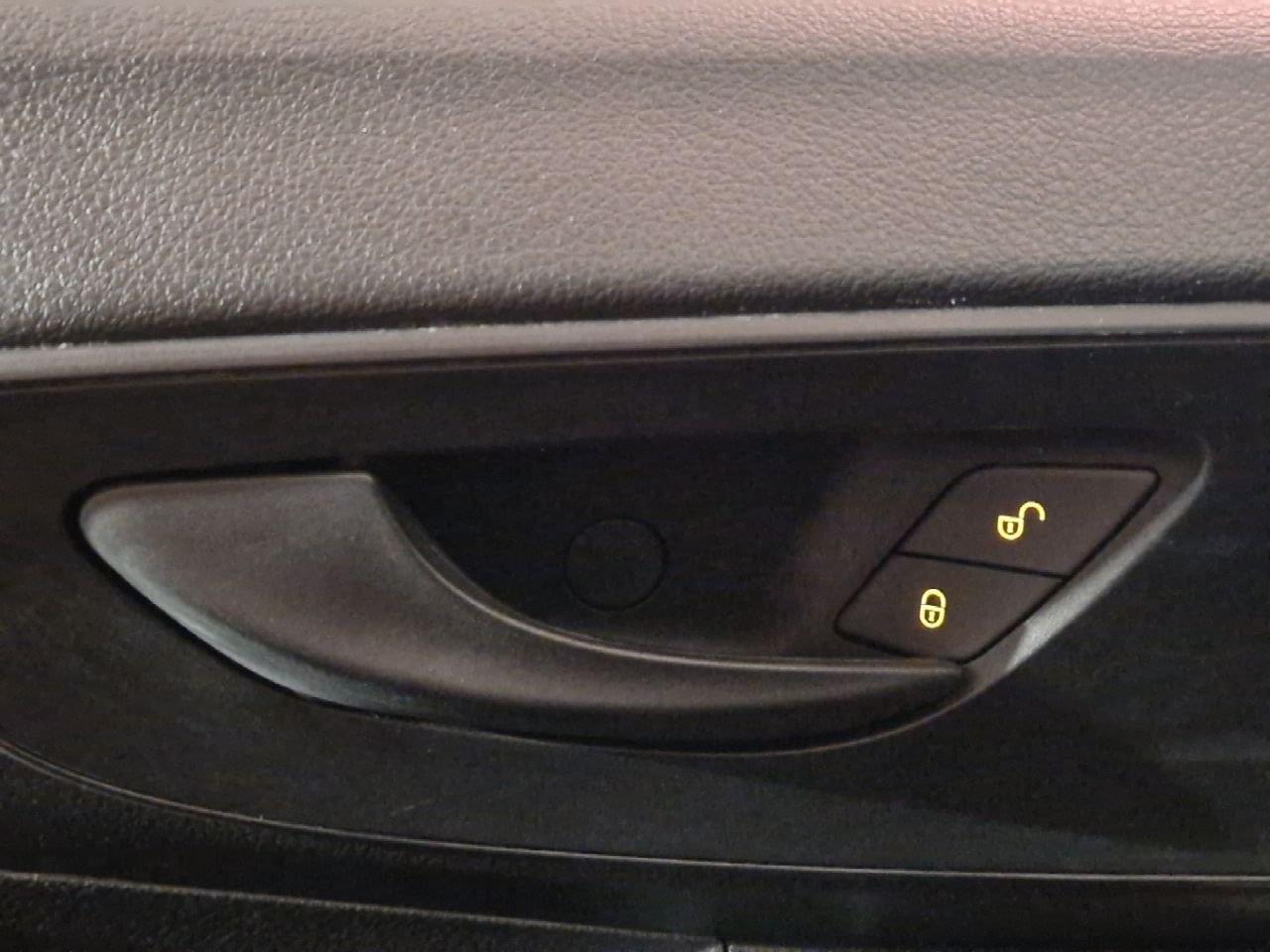 MERCEDES VITO 111 CDI LARGA 32 