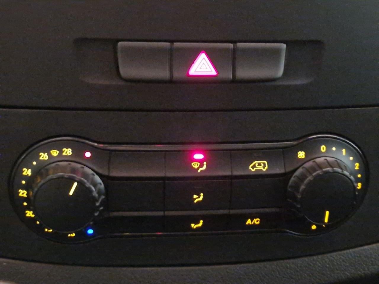MERCEDES VITO 111 CDI LARGA 27 