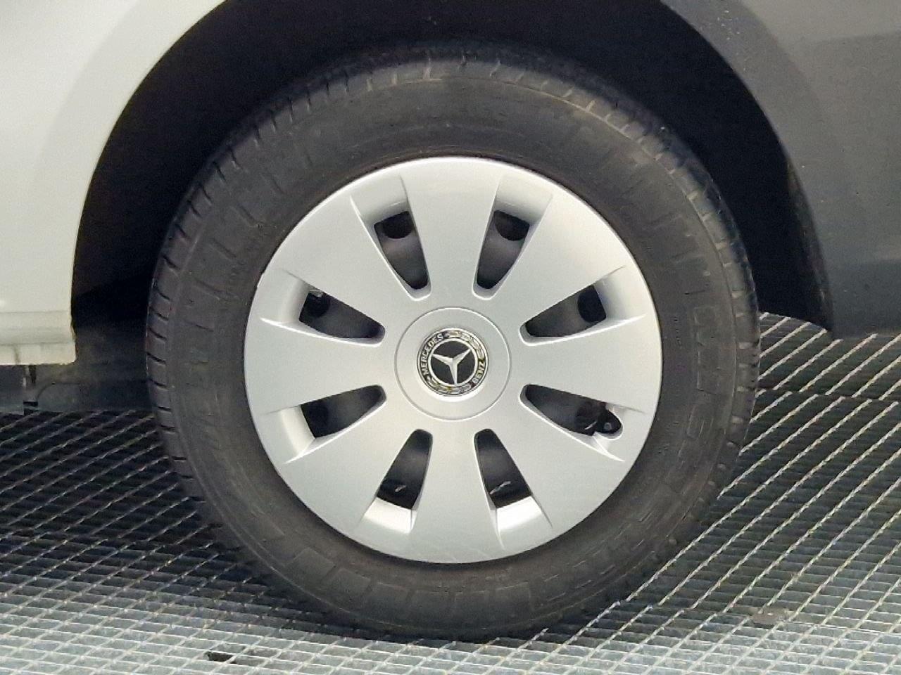 MERCEDES VITO 111 CDI LARGA 10 