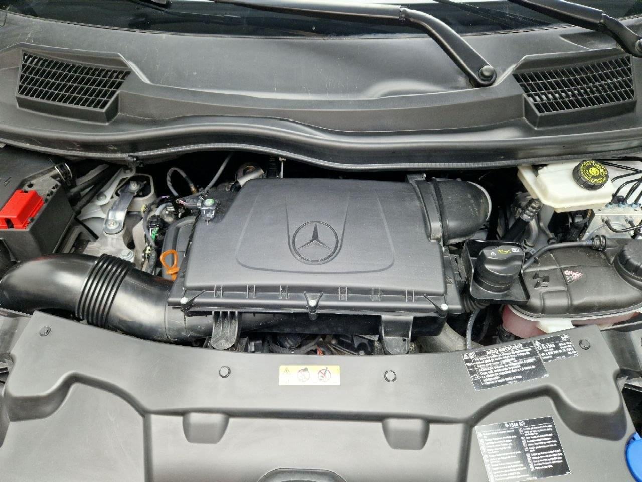 MERCEDES VITO 111 CDI LARGA 13 