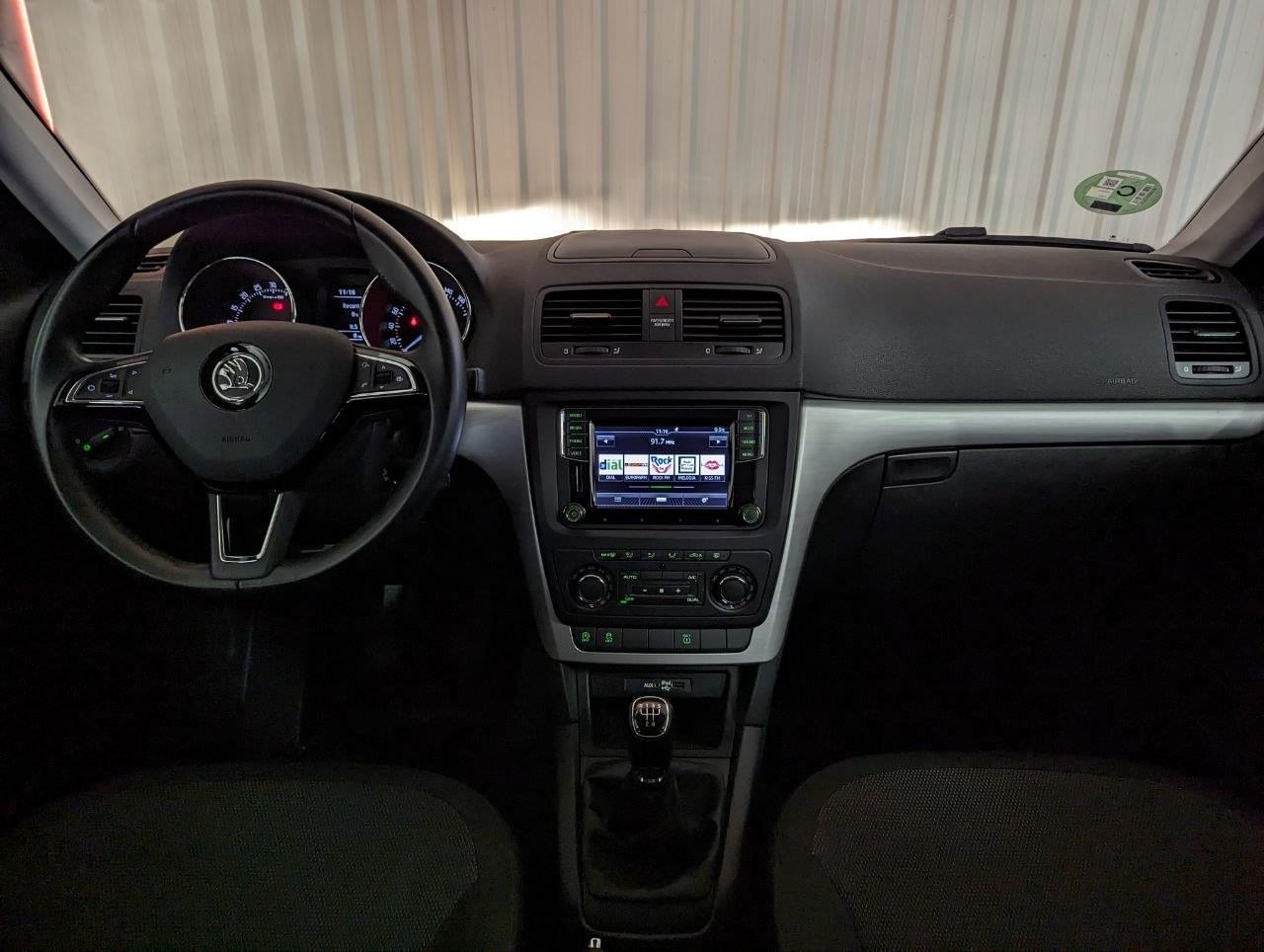 SKODA YETI BLACK OUTDOOR 2.0 TDI 110CV MT5 24 