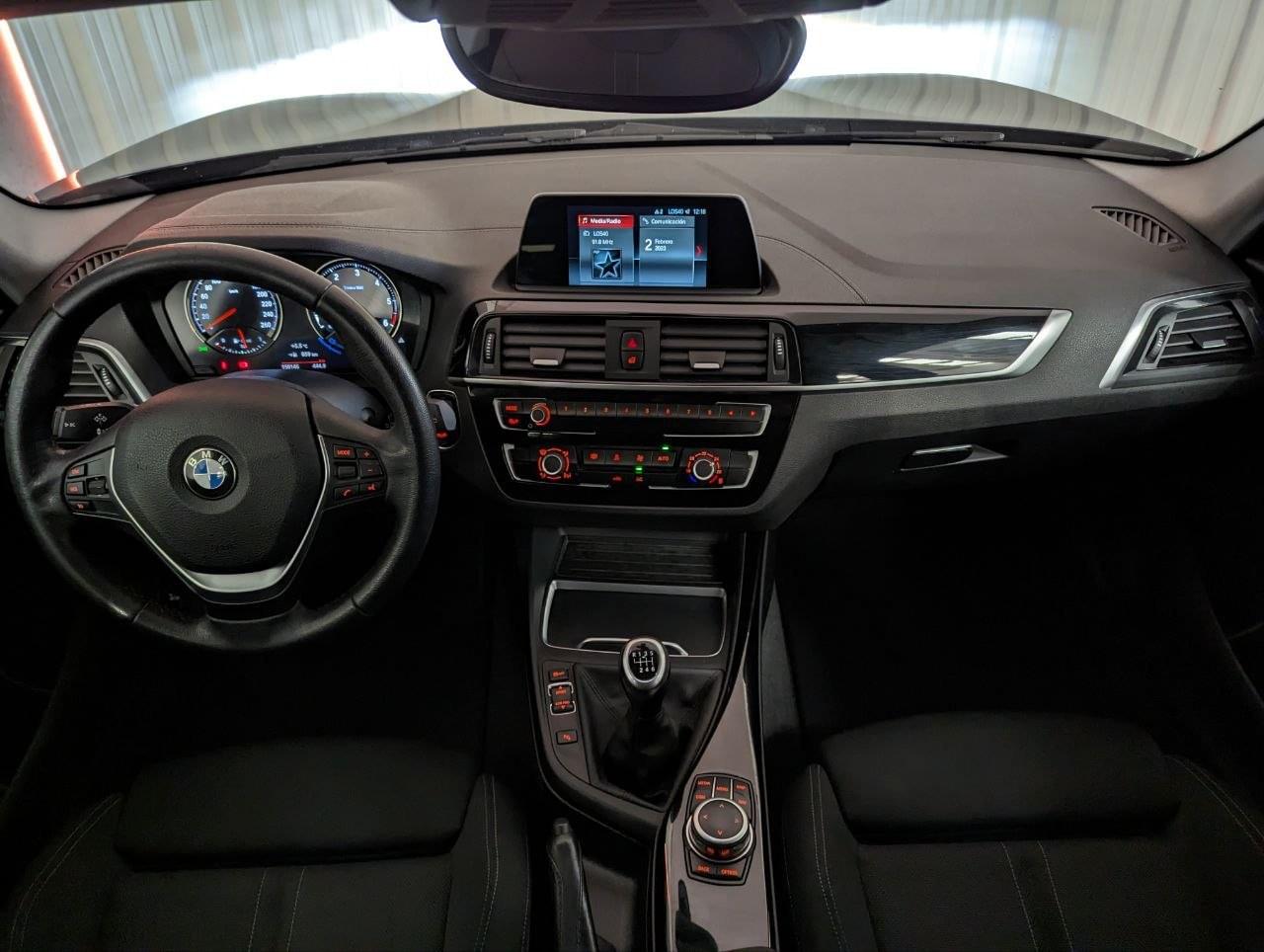 BMW SERIE 1 118D BUSINESS DESIGN 24 