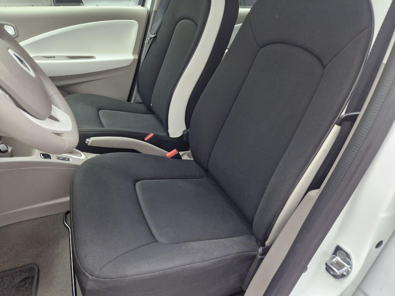 RENAULT ZOE LIFE 40 R90 FLEXI BATERIA EN PROPIEDAD 20 