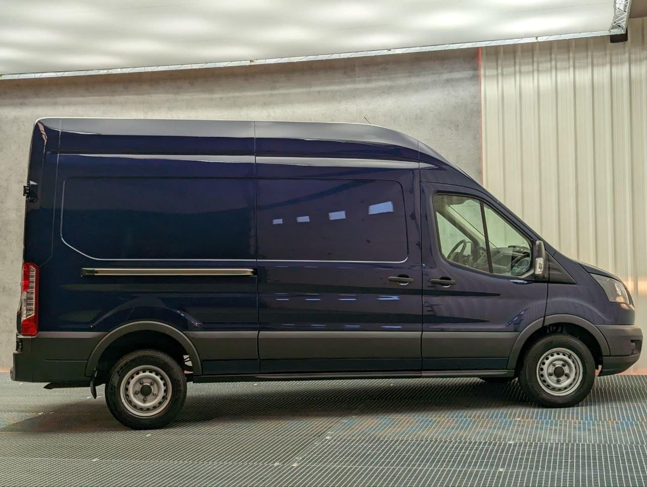 FORD TRANSIT 350 AMBIENTE TRASERA L3H3 2.0 170CV 15 