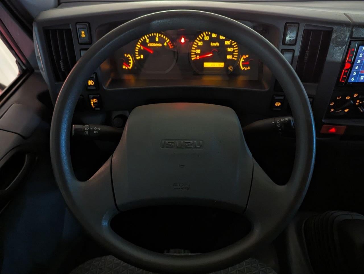 ISUZU N SERIES M21 CAJA ABIERTA  123CV 23 