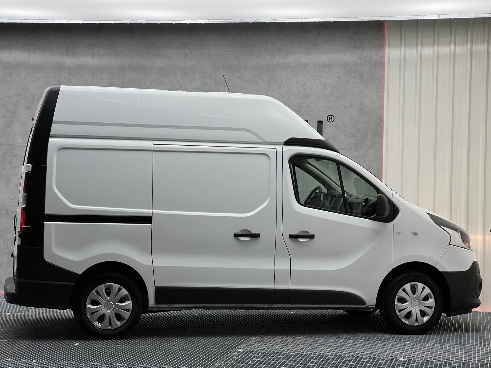 RENAULT TRAFIC 1.6DCI 120CV L1H2 ENERGY CONFORT 4 
