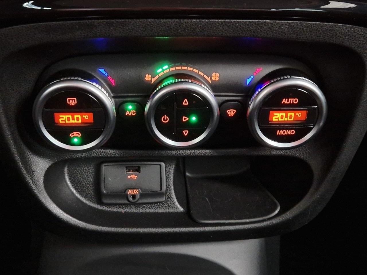 FIAT 500L LIVING LOUNGE 1.6 MJET II 105CV 7 PLAZAS 30 