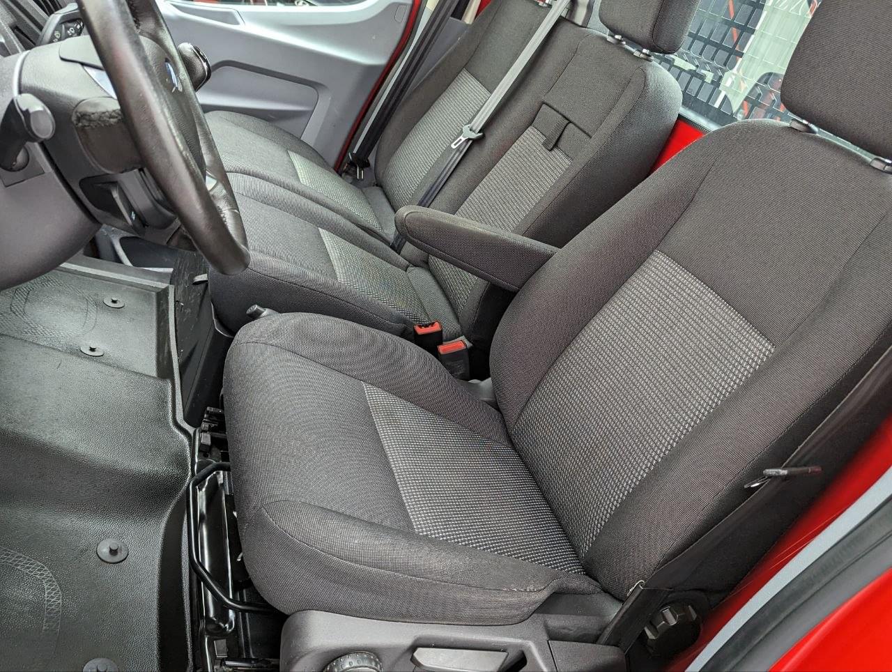 FORD TRANSIT 350 125CV L4 CAJA ABIERTA 21