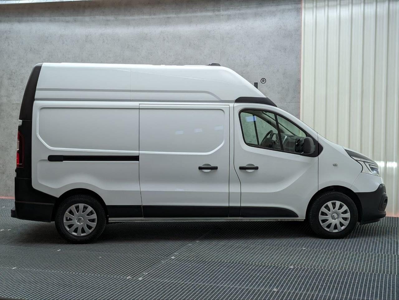 RENAULT TRAFIC 2.0 DCI 145CV L2H2 ENERGY 15 