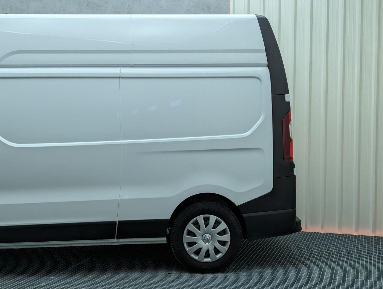 RENAULT TRAFIC 2.0 DCI 145CV L2H2 ENERGY 8 