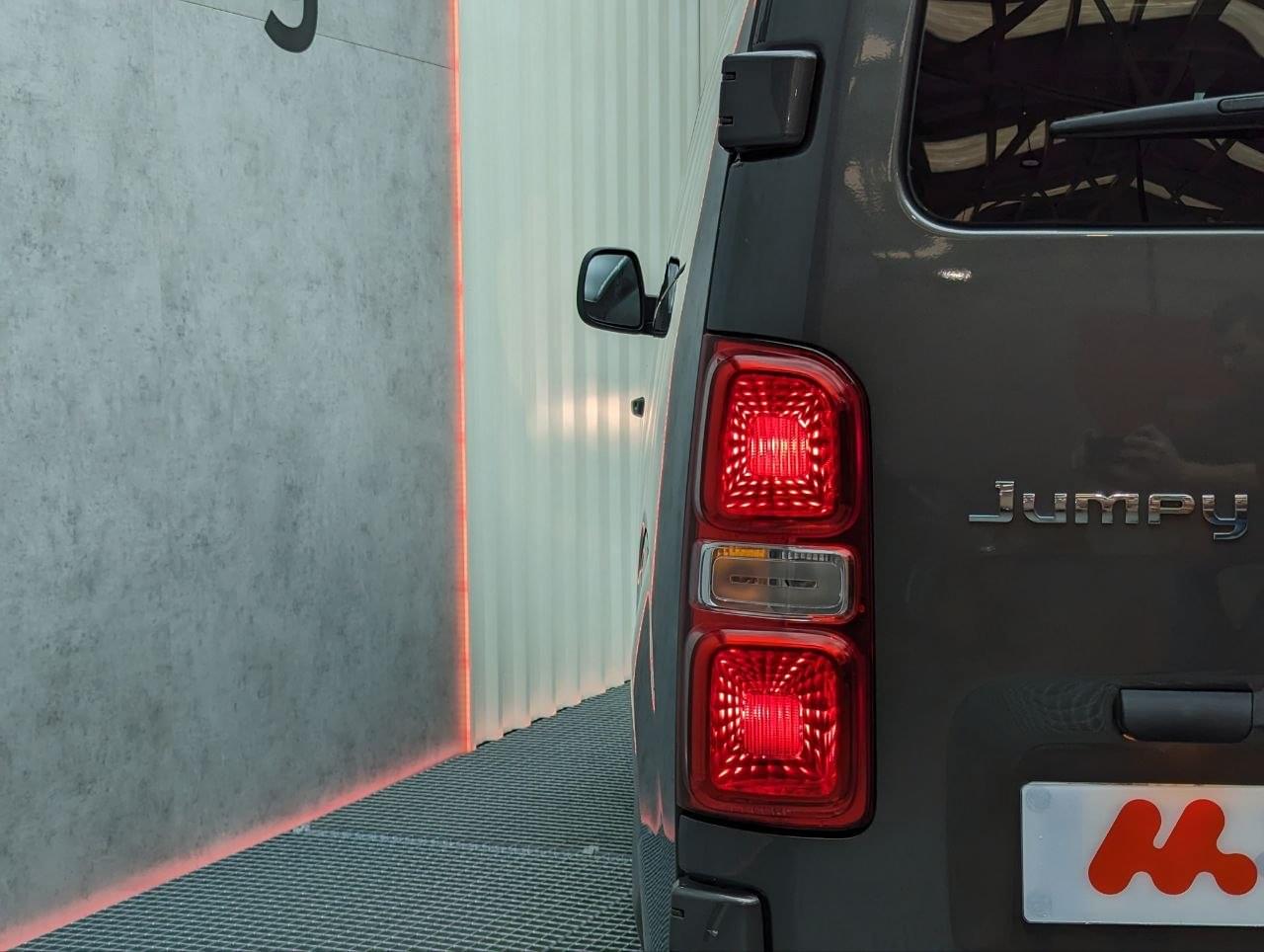 CITROEN JUMPY COMBI 8 1.5 BLUEHDI 120CV TALLA M 15 