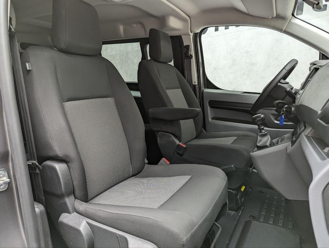 CITROEN JUMPY COMBI 8 1.5 BLUEHDI 120CV TALLA M 21 