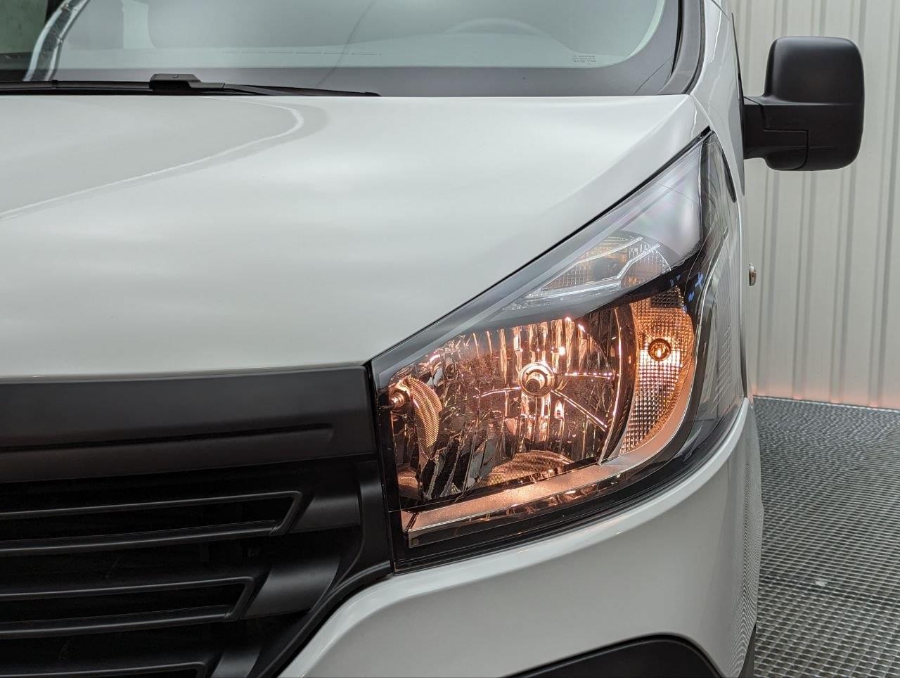 RENAULT TRAFIC 1.6 DCI 125CV L1H1 COMBI 6 5 