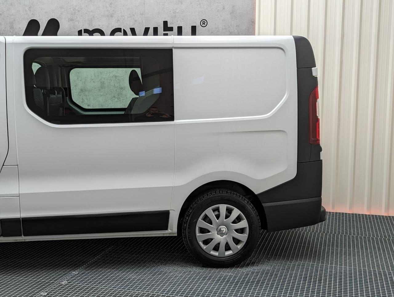 RENAULT TRAFIC 1.6 DCI 125CV L1H1 COMBI 6 8 