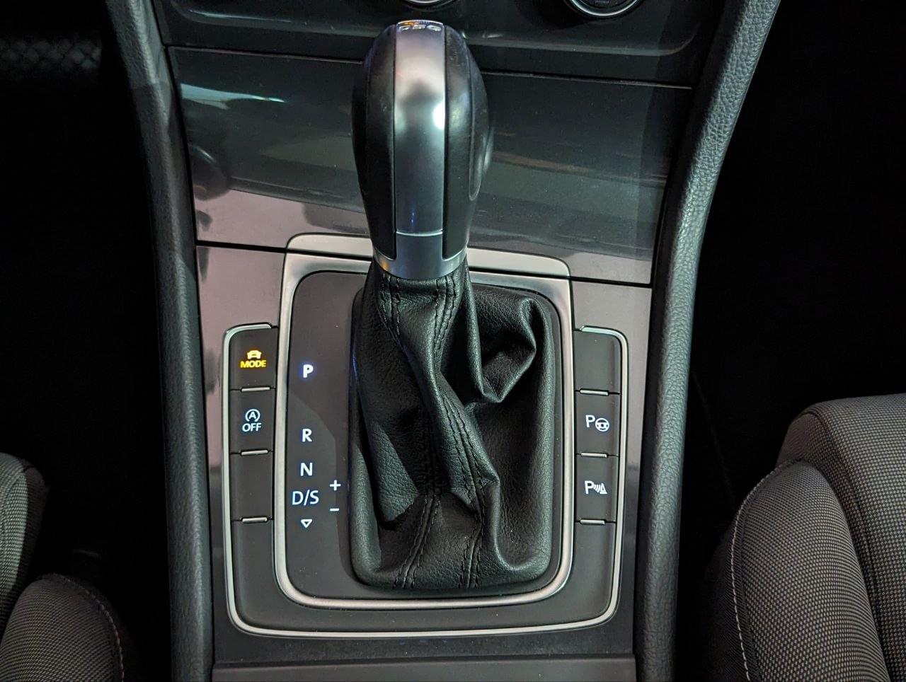 VOLKSWAGEN GOLF 2.0 TDI 150CV DSG ADVANCE 28 