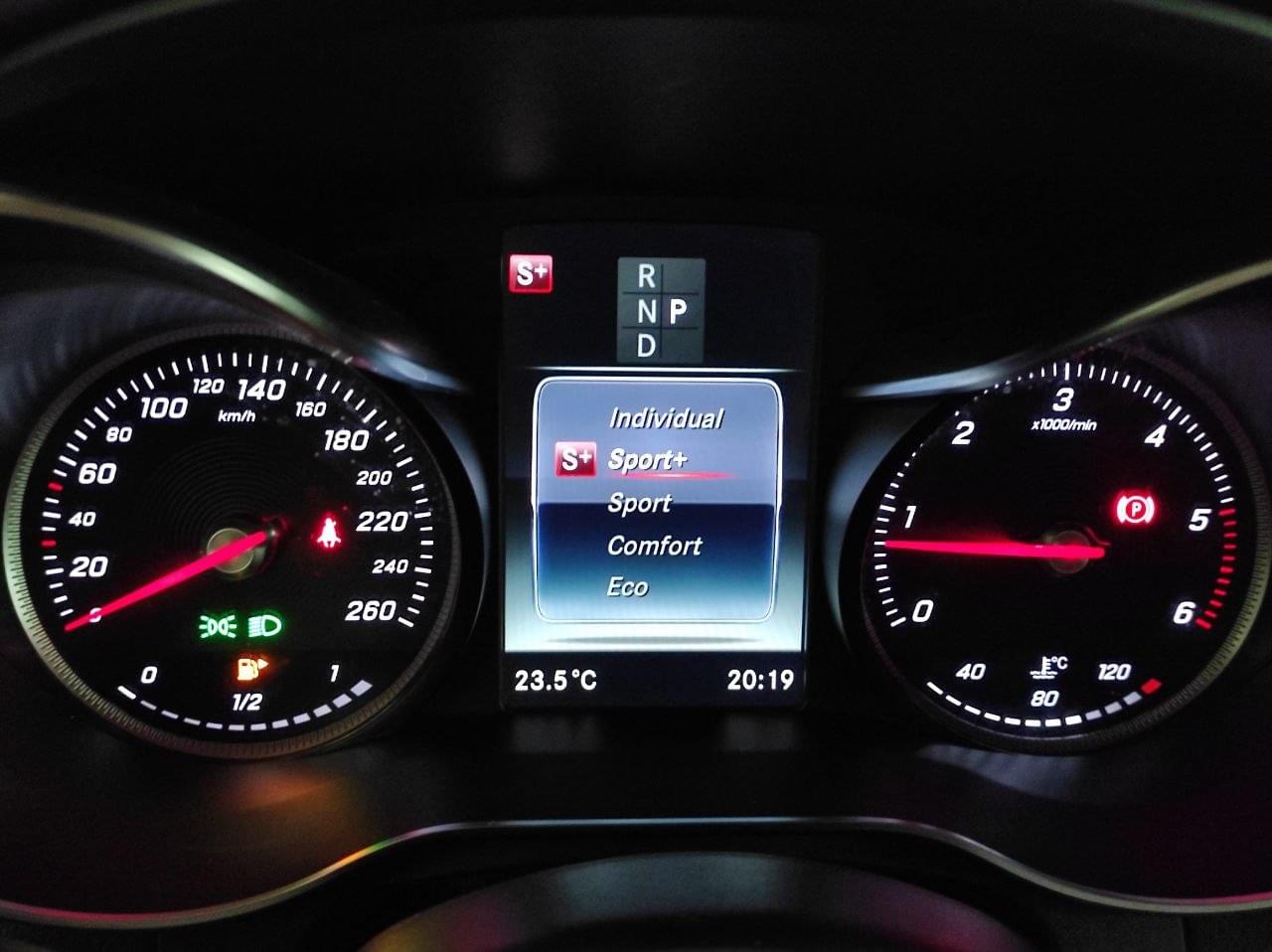 MERCEDES CLASE GLC 250 D AMG 9 G TRONIC  204CV 28 