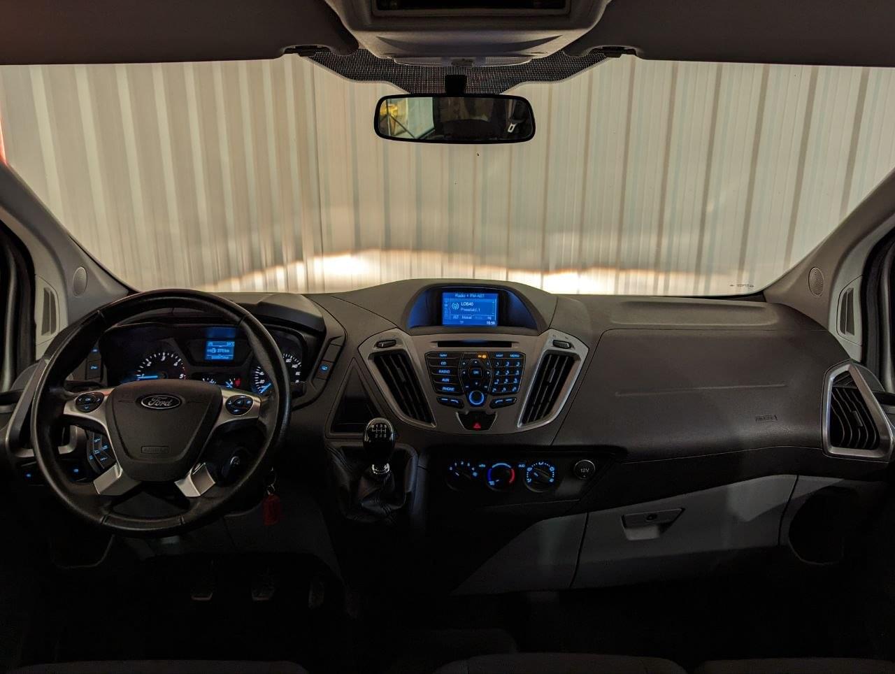 FORD TRANSIT CUSTOM COMBI 9 2.0TDCI 130CV L1H1 26 