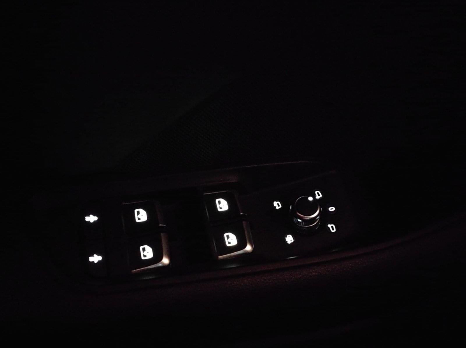 AUDI A3 1.6 TDI  116CV DESIGN EDITION SB 33 