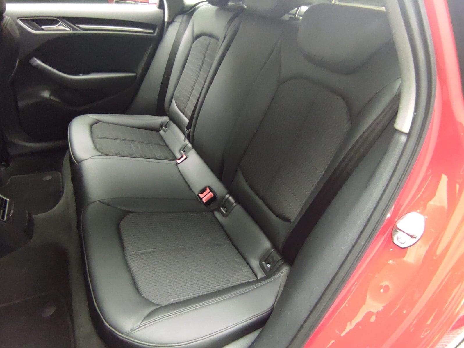 AUDI A3 1.6 TDI  116CV DESIGN EDITION SB 31 