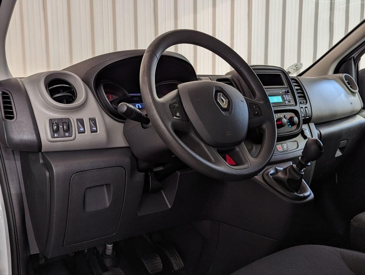 RENAULT TRAFIC 1.6 DCI 120CV COMBI 9 L1H1 19 