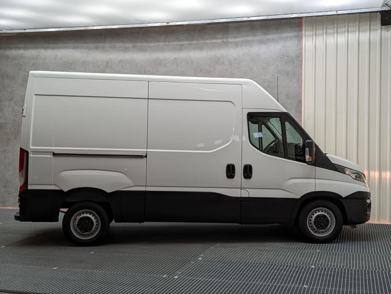 IVECO DAILY 2.3 136CV 35S14 L2 H2 15 