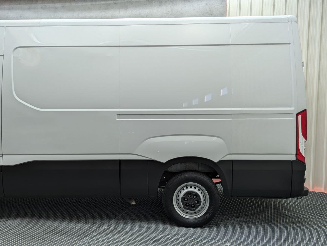 IVECO DAILY 35S16 2.3 160CV L3 H2 8 