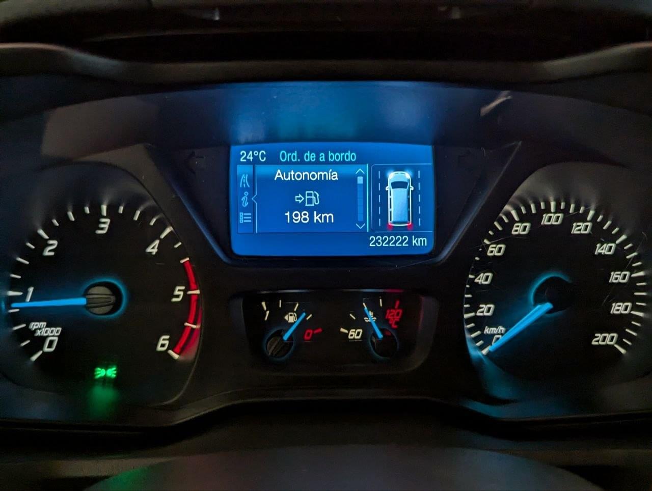 FORD TRANSIT CUSTOM 2.2 TDCI 125CV COMBI 8 28 