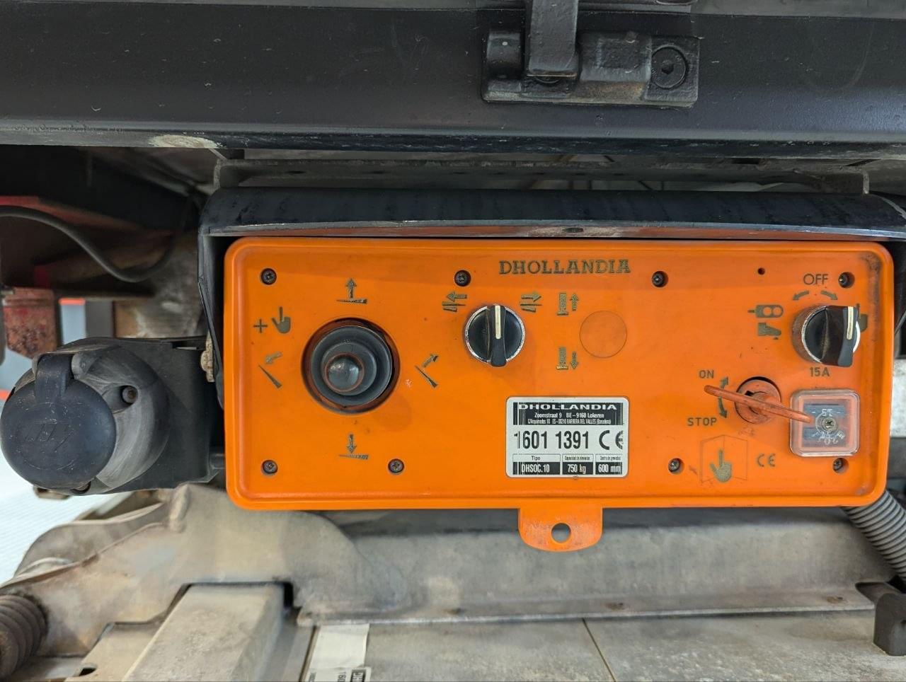 FORD TRANSIT FT350 155CV L3 C.ABIERTA CON PLATAFORMA 17 