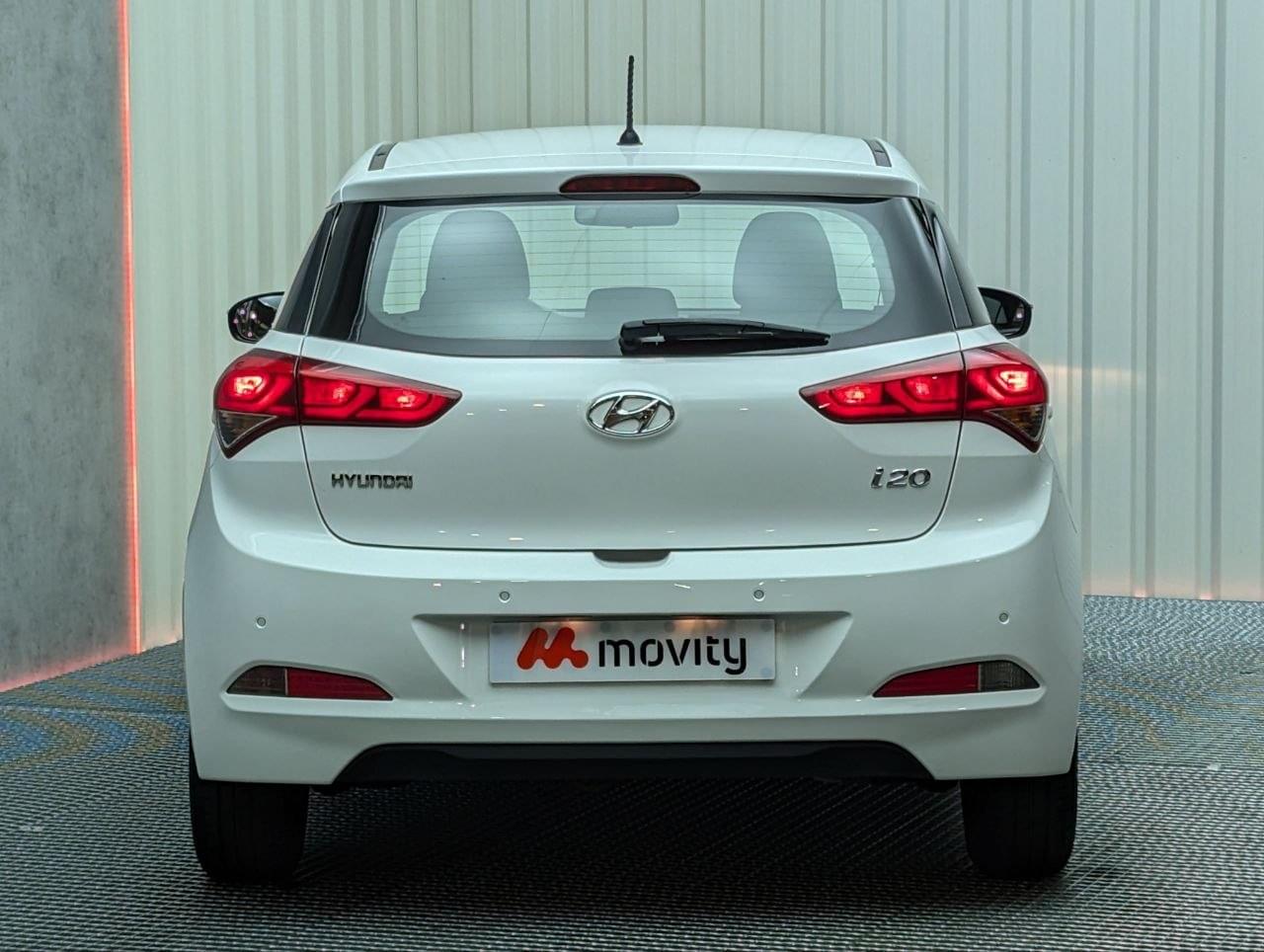 HYUNDAI I20 ESSENCE 1.4 CRDI 90CV 19 