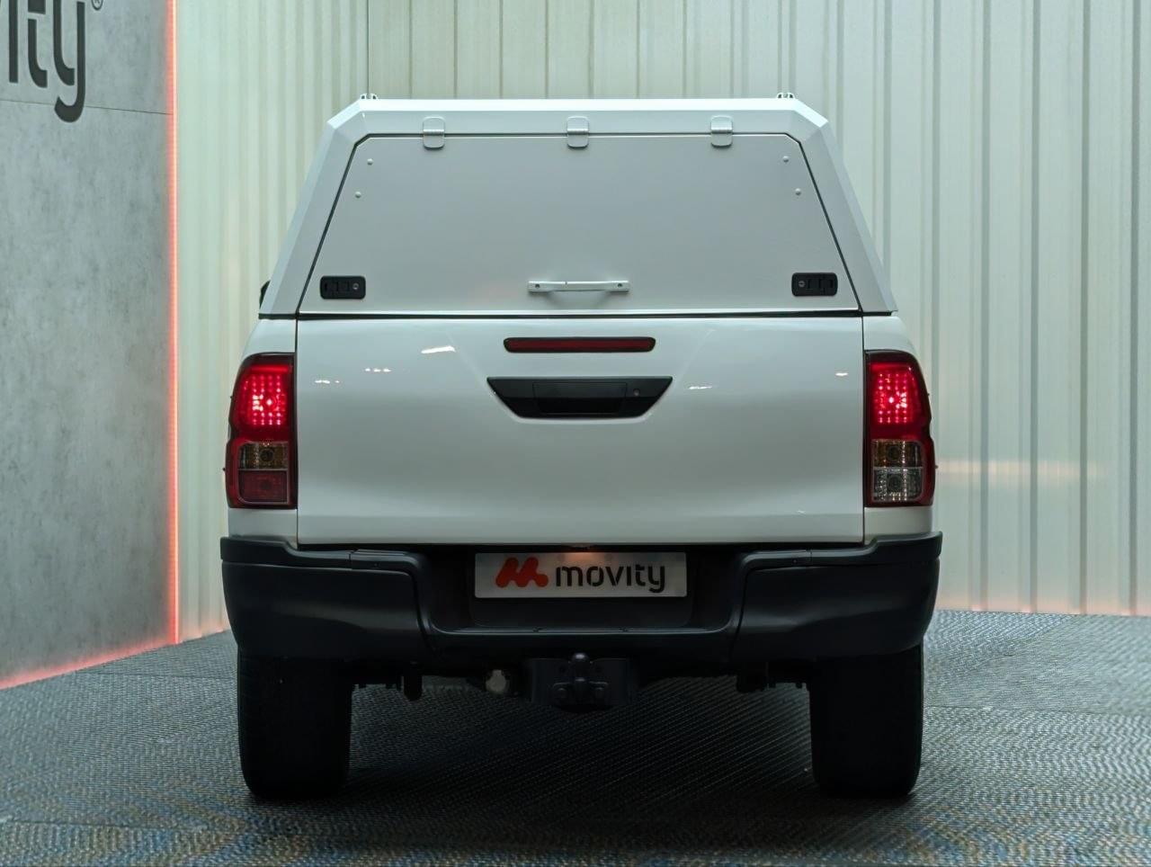 TOYOTA HILUX 2.4 150CV DOBLE CABINA 6V ( 4X4) 15 