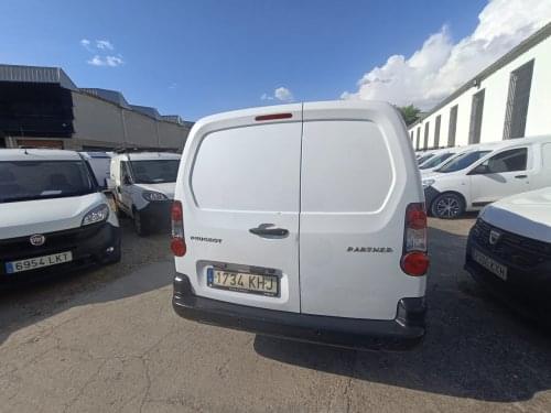 Comprar PEUGEOT PARTNER Cam-park. L2 CONFORT 1.6 HDI 90CV MT5 E5 2018 de segunda mano PEUGEOT PARTNER Cam-park. L2 CONFORT 1.6 HDI 90CV MT5 E5 2018 de segunda mano