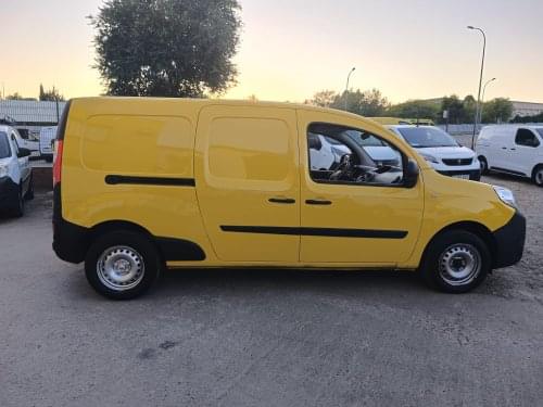 RENAULT KANGOO MAXI  EXPRESS 2P BLUE DCI 70 KW (95CV) 2020 de segunda mano
