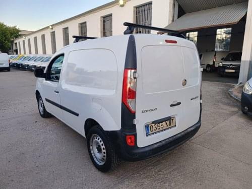 Comprar RENAULT KANGOO EXPRESS PROFESIONAL DCI 66 KW (90 CV) 2019 de segunda mano RENAULT KANGOO EXPRESS PROFESIONAL DCI 66 KW (90 CV) 2019 de segunda mano