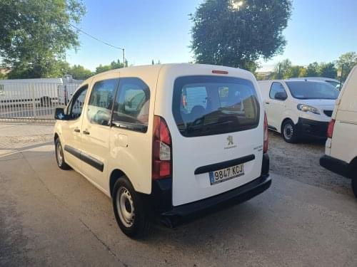 Comprar PEUGEOT PARTNER COMBI portón TEPEE ACCESS 1.6 BLUEHDI (75CV) 2017 de segunda mano PEUGEOT PARTNER COMBI portón TEPEE ACCESS 1.6 BLUEHDI (75CV) 2017 de segunda mano
