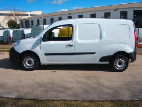 RENAULT KANGOO MAXI  FURGON PROFESIONAL 2P DCI 66KW (90 CV) 2019 de segunda mano